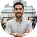 คุณธีรภัทร เจ้าของกิจการ (โลจิสติกส์)