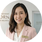 คุณศศิธร เจ้าของกิจการ (คลินิกความงาม)